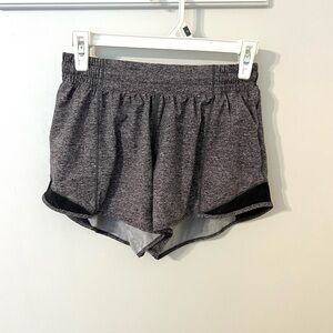 Lululemon Hotty Hot Low Rise 4in
